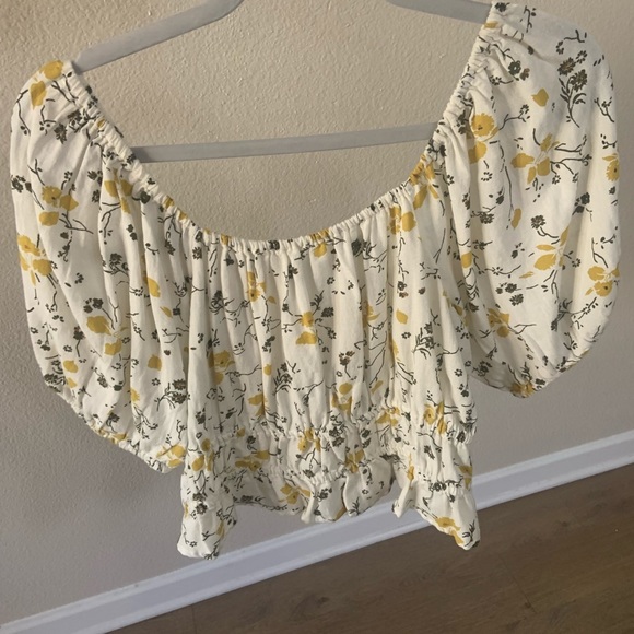 Crop, top - Picture 3 of 3